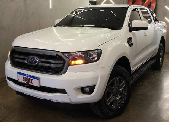 FORD RANGER 2.2 XLS 4X4 CD 16V DIESEL 4P AUTOMÁTICO FORD RANGER 2.2 XLS 4X4 CD 16V DIESEL 4P AUTOMÁTICO